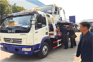 石城汽车道路救援拖车价格